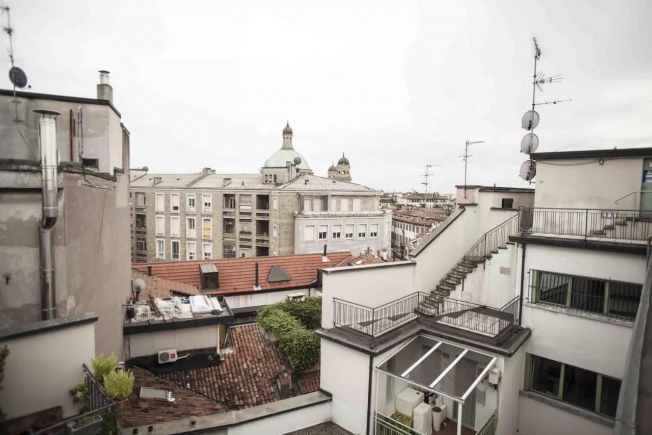 Torino 23 Apartment Milan Exterior photo